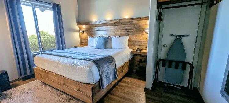 孤点酒窖酒店(Lone Point Cellars)图片