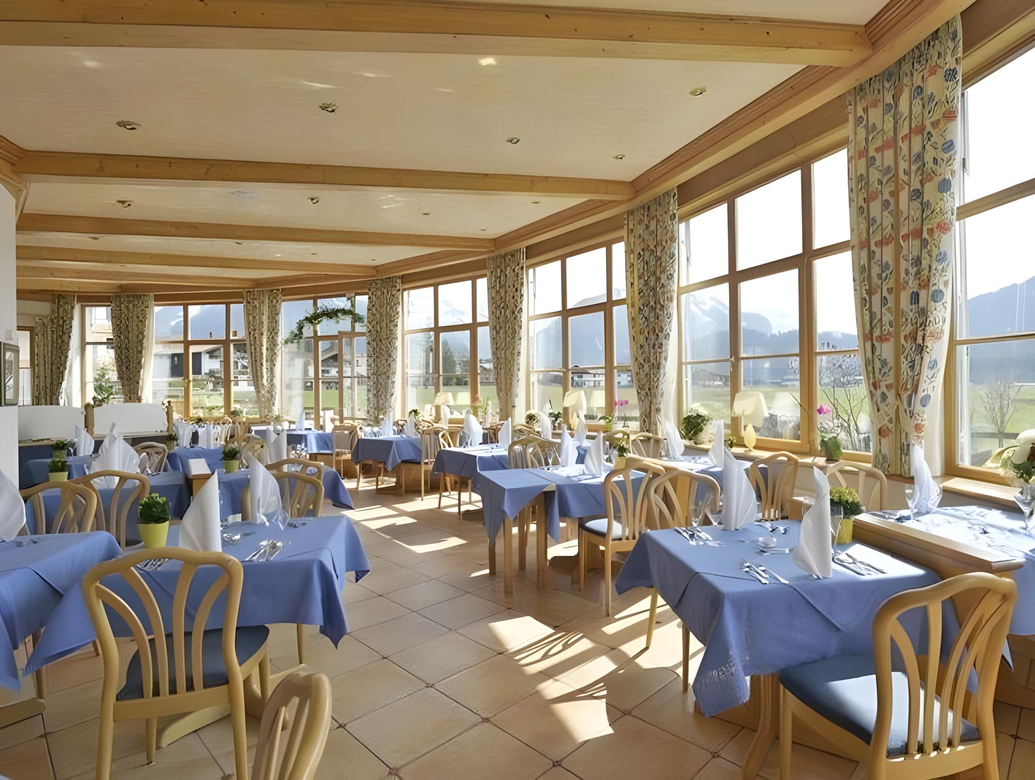 Best Western Plus Hotel Alpenhof Over view