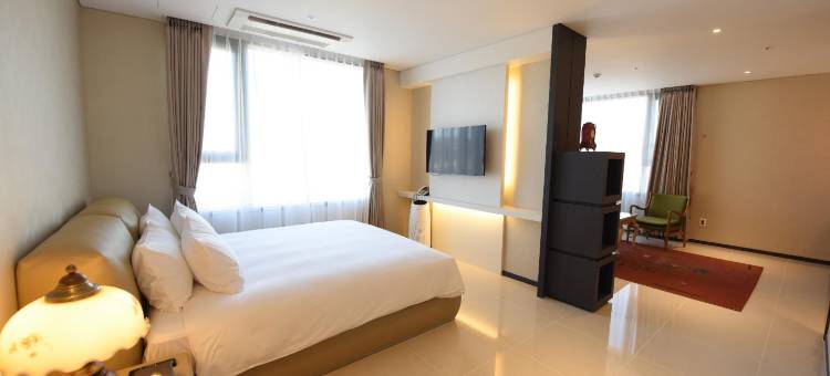 巨济新艺术酒店(Geoje Artnouveau Suite Hotel)图片