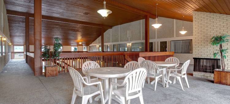 威农戴斯酒店(Days Inn by Wyndham Vernon)图片