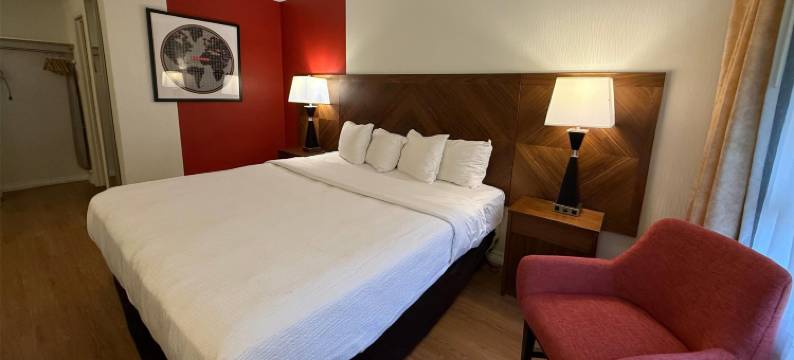 Ramada by Wyndham Arnprior(Ramada by Wyndham Arnprior)图片