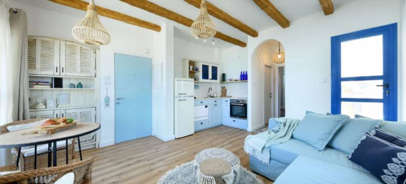 Authentic Beachfront Apartment图片