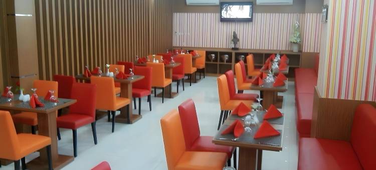 梭罗里拉酒店(Sarila Hotel Sukoharjo)图片