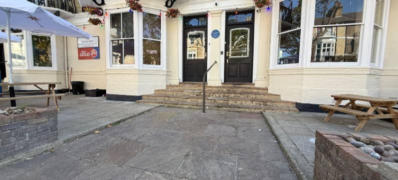 大使馆酒店(The Embassy Hotel)图片