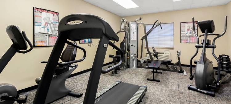 摩根敦郊区套房酒店(Suburban Studios Morgantown)图片