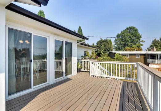 Serene Forest Grove Home w/ Deck & Stunning Views! Hotel Overview
