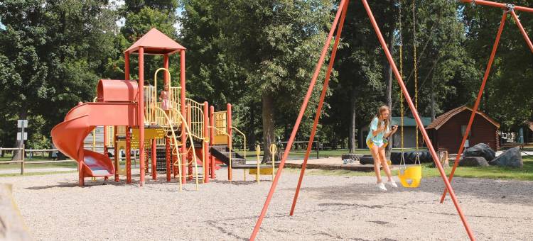 布拉夫顿KOA房车度假村(Bluffton KOA RV Resort)图片