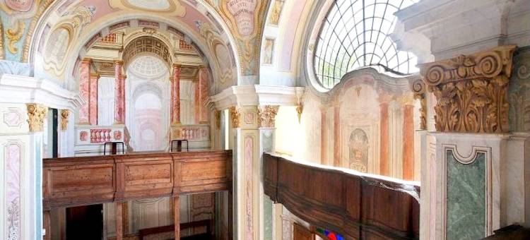 A Romantic Rocca Retreat图片
