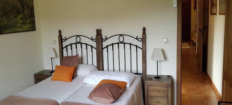 Cottage in Navas de Estena near Cabaneros Park图片