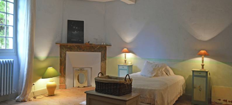 Holiday Home in Campagne with Pool and BBQ图片