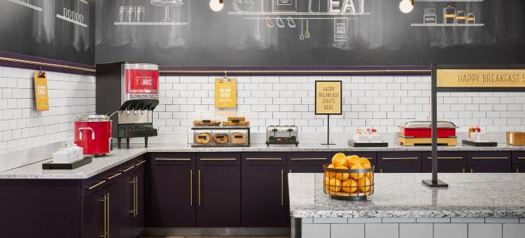 夏洛特斯蒂勒溪希尔顿欢朋套房酒店(Hampton Inn & Suites Charlotte Steele Creek)图片