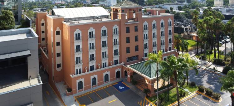 蒙特雷加莱里亚斯圣赫罗尼莫智选假日酒店(Holiday Inn Express Monterrey Galerias-Sn Jeronimo)图片