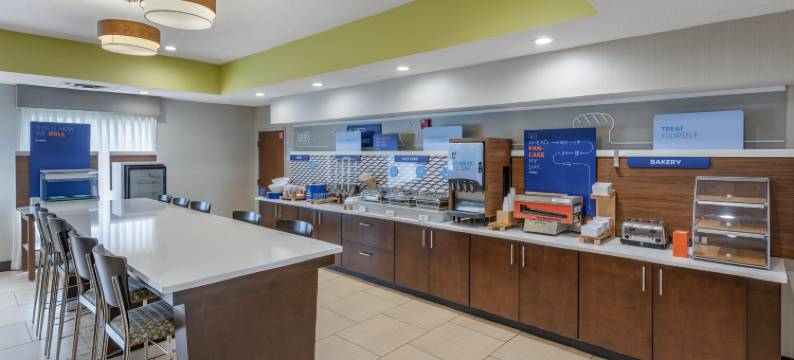 智选假日套房酒店辛辛那提- 布鲁艾施(Holiday Inn Express & Suites CINCINNATI-BLUE ASH by IHG)图片
