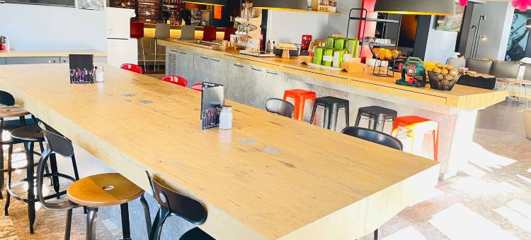 宜必思默伦酒店(Ibis Melun)图片