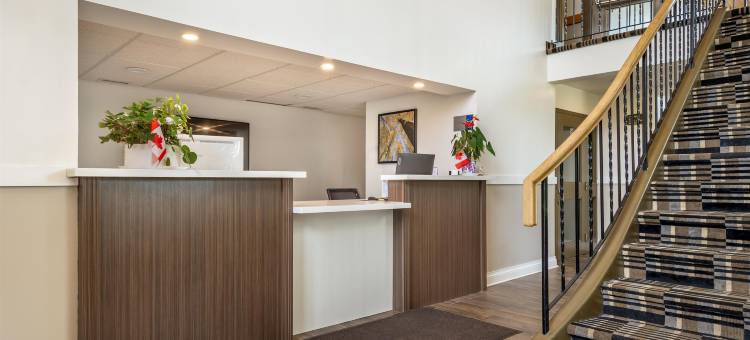 科洛尼尔贝斯特韦斯特酒店(Best Western Smiths Falls Hotel)图片