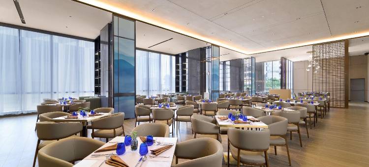 哈里斯酒店及套房那格亚巴淡(HARRIS Hotel & Suites Nagoya Batam)图片