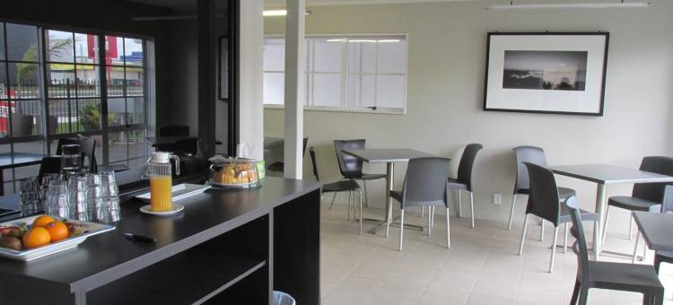 Lake Rotorua Hotel图片