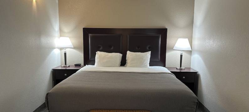 埃弗里特凯艺套房酒店(Quality Inn & Suites Everett)图片