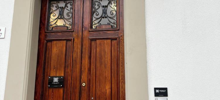 MESBEGLIA 豪华客房(Mesbeglia Luxury Rooms)图片