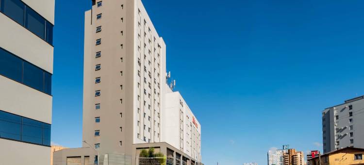 宜必思纳维根特斯伊塔雅伊酒店(Ibis Navegantes Itajai)图片
