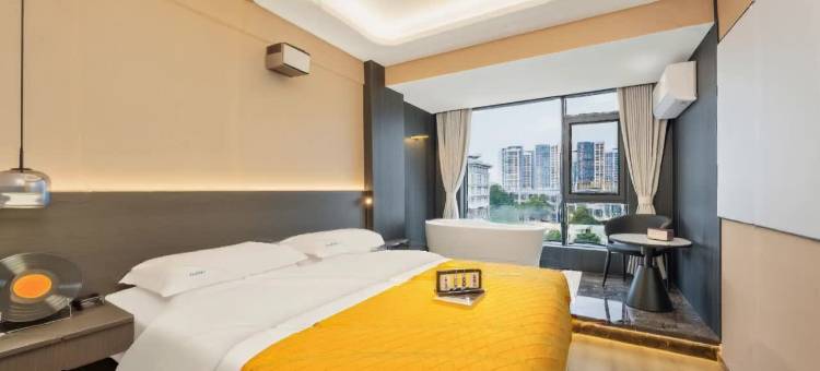 蒙自华悦凤祥酒店(红河州政府凤凰路店)图片