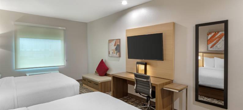 贝斯特韦斯特优质佩尔兰/休斯敦医学中心酒店(Best Western Plus Pearland/Houston Medical Center Hotel)图片