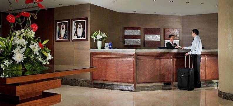 朱美拉罗塔纳酒店(Jumeira Rotana)图片