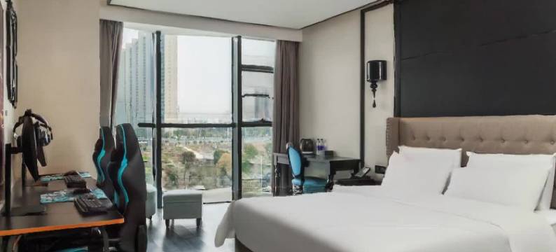 雷神电竞酒店(万科天空之城2049斗门地铁站店)图片