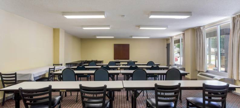 加拉廷 - 纳许维尔地铁伊克诺郊外小屋(Econo Lodge Gallatin - Metro Nashville)图片