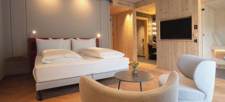 拉坦布拉酒店旅馆(La Tambra Hotel Lodge)图片