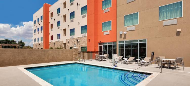 温德姆科珀斯克里斯蒂I-37西北拉昆塔温德姆酒店套房(La Quinta Inn and Suites by Wyndham Corpus Christi I-37 NW)图片