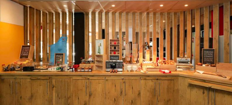 宜必思埃格勒通酒店(Ibis Egletons)图片