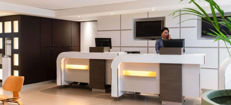 巴黎吕埃尔马尔迈松诺富特酒店(Novotel Paris Rueil-Malmaison)图片