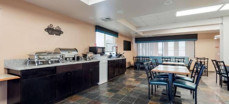 绿松石科特斯梅萨维德套房酒店(Turquoise Inn and Suites Cortez Near Mesa Verde)图片