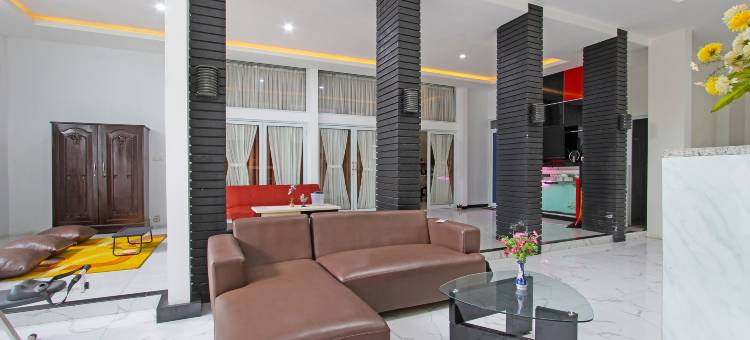 首都O 91665 D'普罗夫尊享宾馆(Capital O 91665 d'Prof Exclusive Guesthouse)图片
