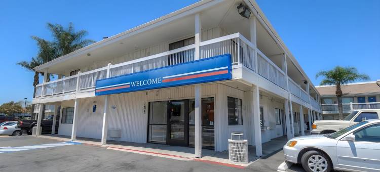 圣塔安那6号汽车旅馆(Motel 6 Santa Ana, CA)图片