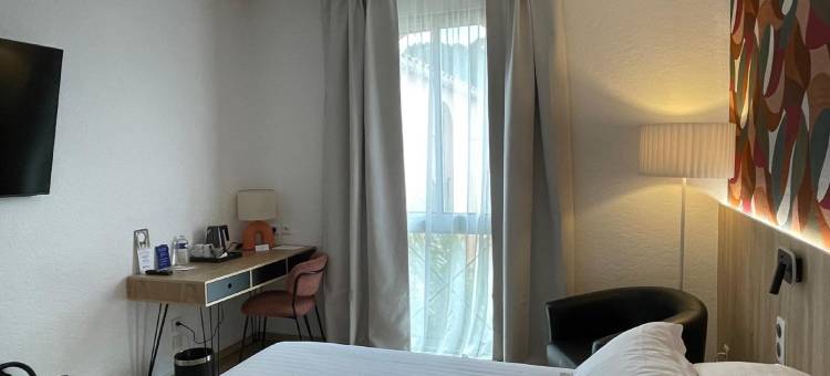 贝斯特韦斯特 勒克洛德洛布鲁日酒店(Best Western Le Clos de l'Aube Rouge)图片