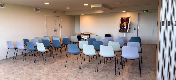 宜必思卡马尔格吕内尔佩蒂特酒店(Ibis Lunel Petite Camargue)图片