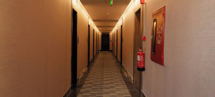 利雅得纳西里耶豪生酒店(Howard Johnson by Wyndham Riyadh Al Nasiriyah)图片