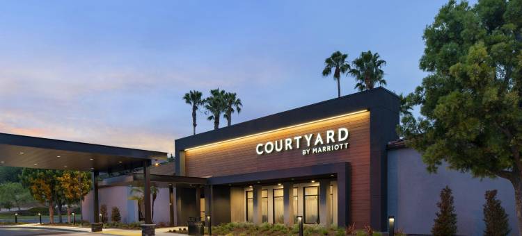 洛杉矶万怡酒店哈岗/橙县(Courtyard Los Angeles Hacienda Heights/Orange County)图片