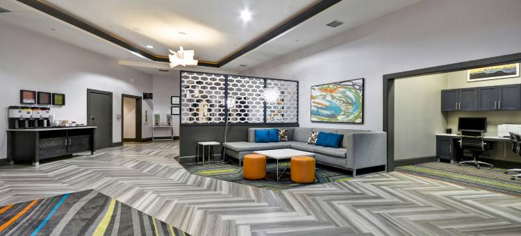 希尔顿欢朋套房酒店-洛杉矶伯班克机场(Hampton Inn and Suites Los Angeles Burbank Airport)图片