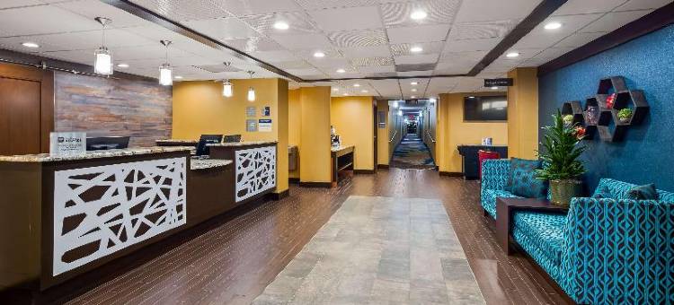 杰克逊湖贝斯特韦斯特优质套房酒店(Best Western Plus Lake Jackson Inn  Suites)图片