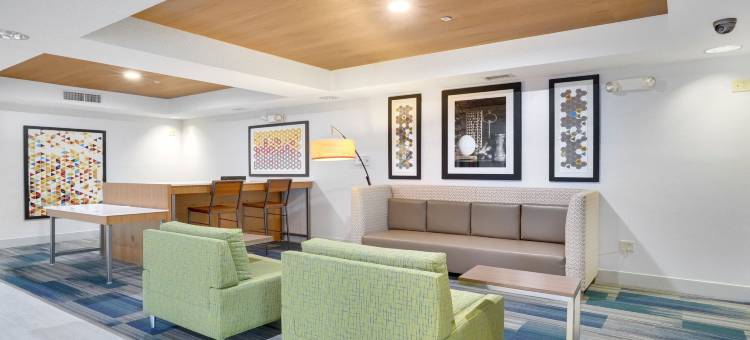 智选假日套房酒店波特兰(Holiday Inn Express & Suites Portland)图片