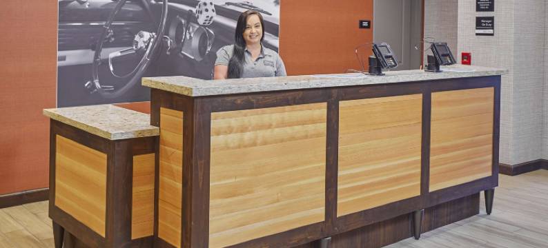 罗斯堡欢朋套房酒店(Hampton Inn & Suites Roseburg)图片