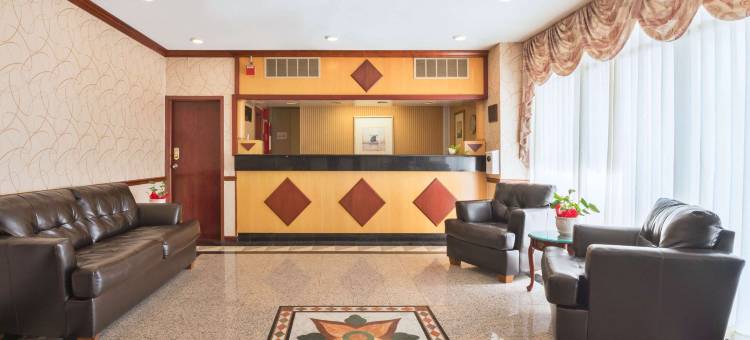 派克斯维尔巴尔的摩北华美达酒店(Ramada by Wyndham Pikesville/Baltimore North)图片