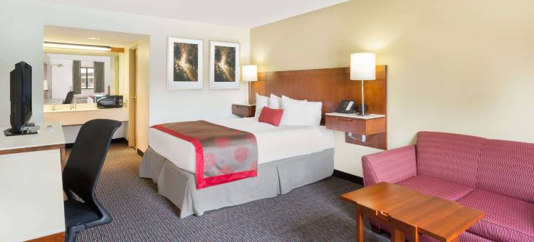 锡达城华美达酒店(Ramada by Wyndham Cedar City)图片
