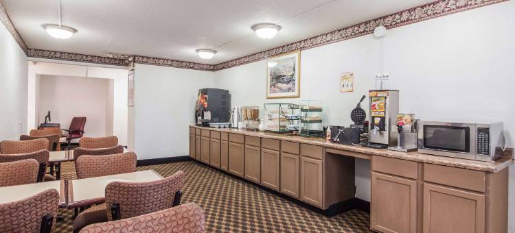 列克星敦伊克诺旅馆(Econo Lodge)图片