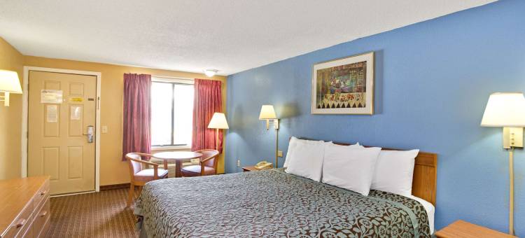 罗维莎戴斯酒店(Days Inn by Wyndham Lawrenceville)图片