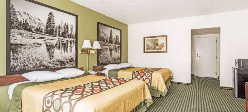 文多弗温德姆速8酒店(Super 8 by Wyndham Wendover)图片