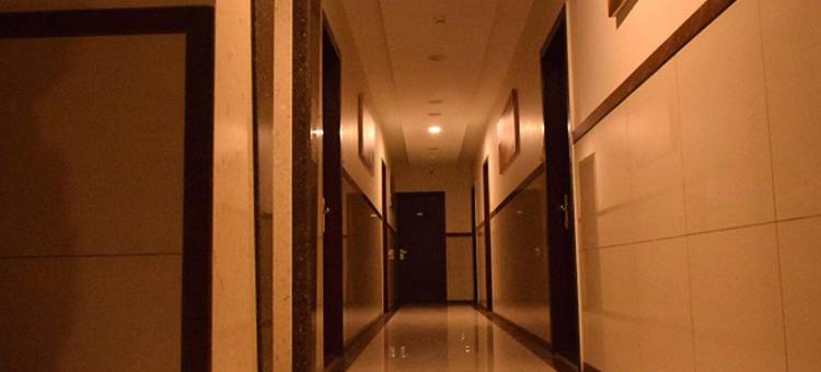 赛贾善酒店 - 祝福与舒适的交汇处(Hotel Sai Jashan Shirdi - Where Blessings & Comfort Meet)图片